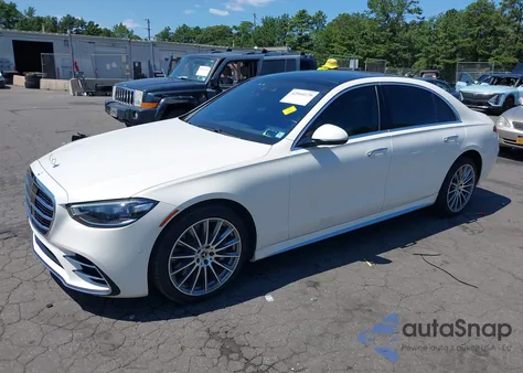 2022 Mercedes-Benz S 500 4Matic from USA, damaged, VIN W1K6G6DB2NA148274